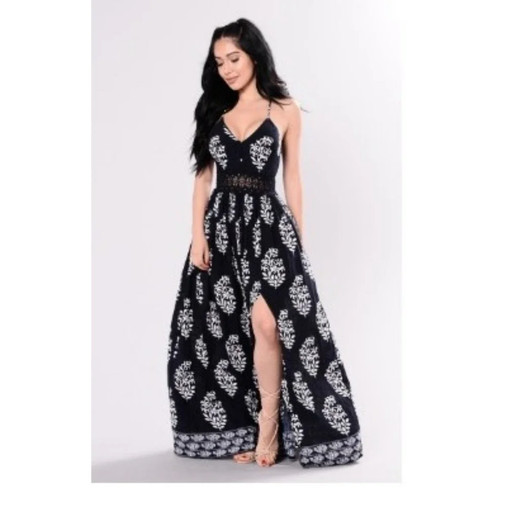 Fashion Nova Dress - Picture 1 of 10